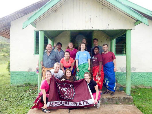 Students pose during Hugh Gibson's KIN program in Fiji