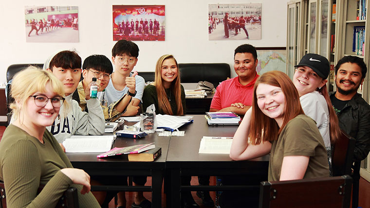International students study group